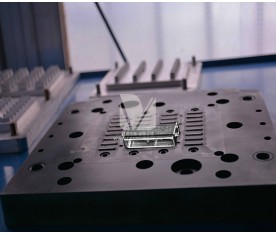 手機TYPE-C防水液態硅膠模具
